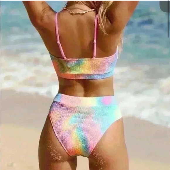 Colorful Tie-Dye Women's Bikini Set - Picture 2 of 4